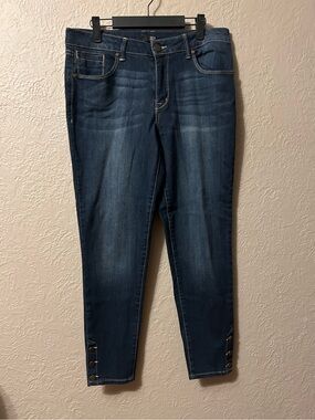 1822 Denim Dark Blue Ankle Button Cropped Jeans
